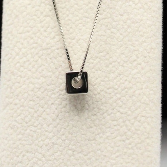 Cz Sterling Silver 925 Cube Pendant Necklace - Picture 11 of 11